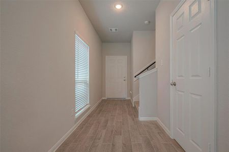 New construction Single-Family house 414 Emerald Thicket, Humble, TX 77336 - photo 7 7