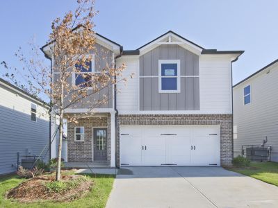 New construction Single-Family house 2751 Hawthorne Way, College Park, GA 30337 - photo 0