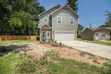 New construction Single-Family house 4803 Marquita Lane, Houston, TX 77039 - photo 0 0