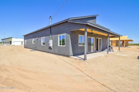 New construction Single-Family house 4215 N Robel Circle, Eloy, AZ 85131 - photo 19 19