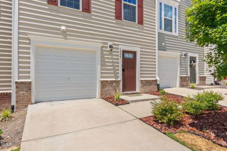 New construction Townhouse house 1006 Romeria Drive, Durham, NC 27713 - photo 4 4