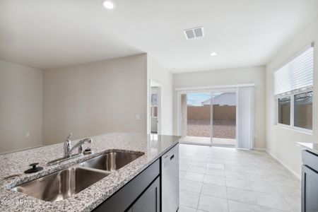 New construction Single-Family house 1691 W Spaulding Avenue, Apache Junction, AZ 85120 The Baxter- photo 7 7
