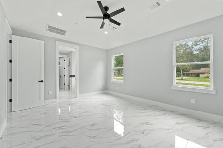 New construction Single-Family house 2303 Whispering Pines St, Roman Forest, TX 77357 - photo 14 14