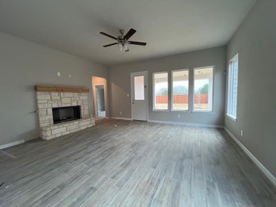 New construction Single-Family house 1316 Hickory Court, Weatherford, TX 76086 San Gabriel II- photo 6 6