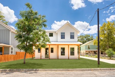 New construction Single-Family house 605 Graham St, Boerne, TX 78006 - photo 0