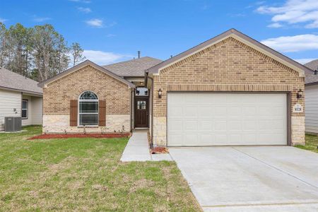 New construction Single-Family house 10241 Pelican Hill Lane, Cleveland, TX 77327 - photo 0