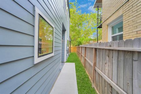 Walkway to the front door