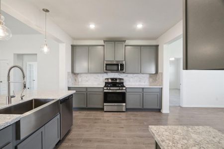 New construction Single-Family house 7410 Oakmont Avenue, Mont Belvieu, TX 77523 - photo 10 10