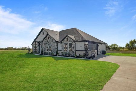 New construction Single-Family house 440 County Road 4833, Leonard, TX 75452 - photo 0