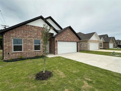 New construction Single-Family house 115 Hesed Street, Greenville, TX 75402 - photo 14 14