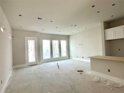 New construction Single-Family house 8404 Pech Landing Drive, Houston, TX 77055 - photo 5 5