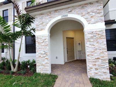 New construction Single-Family house 12888 Sw 233Rd Ter, Unit 12888, Homestead, FL 33032 - photo