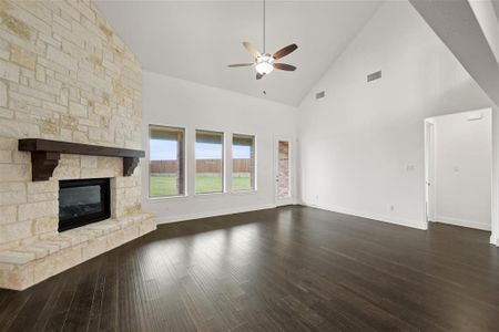 New construction Single-Family house 5932 Halls Lake Loop, Fort Worth, TX 76179 Cleveland (2836-DV-40)- photo 16 16
