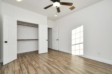 New construction Single-Family house 2138 Twin Lakes Blvd, West Columbia, TX 77486 - photo 35 35
