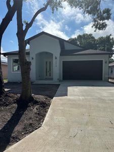 New construction Single-Family house 7519 N Clark Avenue, Tampa, FL 33614 - photo 0