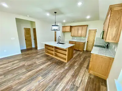 New construction Single-Family house 816 W 11Th Street, Bonham, TX 75418 - photo 6 6