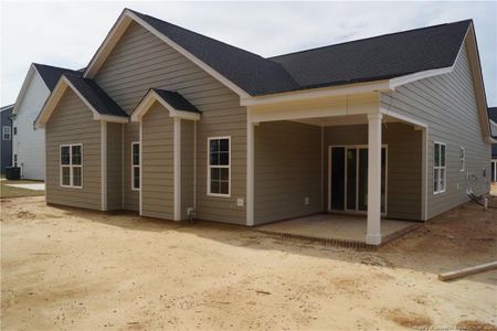 New construction Single-Family house 118 Grinnel Loop, Sanford, NC 27332 - photo 25 25