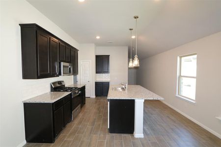 New construction Single-Family house 7108 Calshot Road, Pilot Point, TX 76258 Periwinkle - 30' Smart Series- photo 4 4