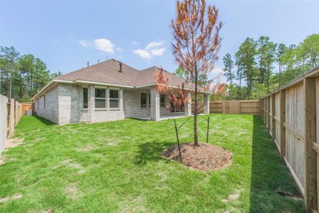 New construction Single-Family house 161114 N Rustling Woods Road, Conroe, TX 77302 - photo 36 36