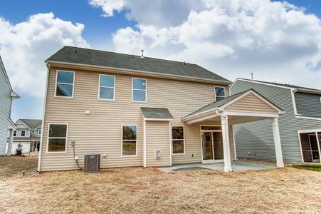 New construction Single-Family house 57 Daniel Farm Drive, Benson, NC 27504 - photo 50 50