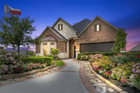 New construction Single-Family house 4203 Grand Sunnyview Lane, Houston, TX 77084 - photo 0