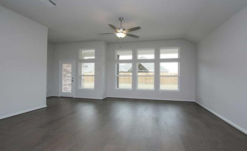 New construction Single-Family house 11414 East Wood Drive, Old River-winfree, TX 77523 Premier Series - Willow- photo 5 5