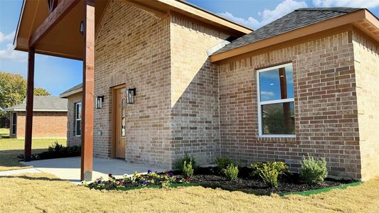 New construction Single-Family house 1148 Stacia Lane, Lancaster, TX 75134 - photo 1 1