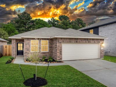 New construction Single-Family house 650 Pomegranate Lane, La Marque, TX 77568 The Mallory- photo 0