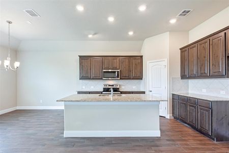 New construction Single-Family house 3141 Miller Road, Midlothian, TX 76065 - photo 13 13