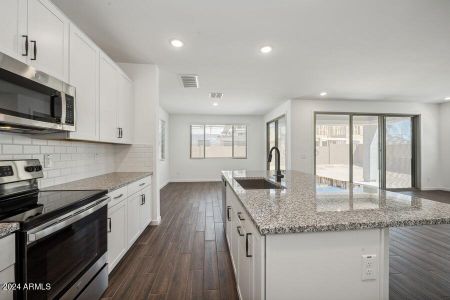 New construction Single-Family house 7410 W Northview Avenue, Glendale, AZ 85303 Concerto- photo 8 8