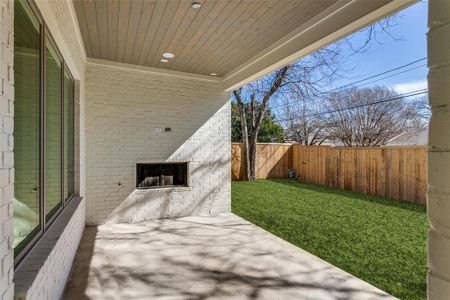 New construction Single-Family house 10420 Lanshire Drive, Dallas, TX 75238 - photo 30 30
