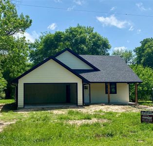New construction Single-Family house 1308 Cedar Street, Bonham, TX 75418 - photo 6 6