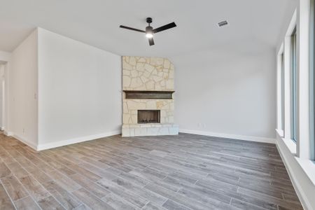 New construction Single-Family house 12708 Buckshot Drive, Godley, TX 76044 Concept 2050- photo 27 27