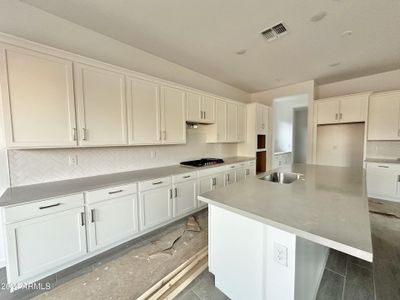 New construction Single-Family house 22677 E Lords Way, Queen Creek, AZ 85142 Topaz Homeplan- photo 10 10