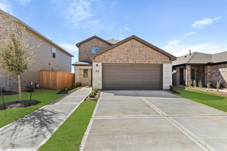 New construction Single-Family house 4542 Pinehurst Trace Drive, Pinehurst, TX 77362 Ellis H- photo 0