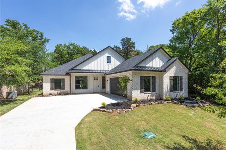 New construction Single-Family house 377 Dublin Circle, Gordonville, TX 76245 - photo 0