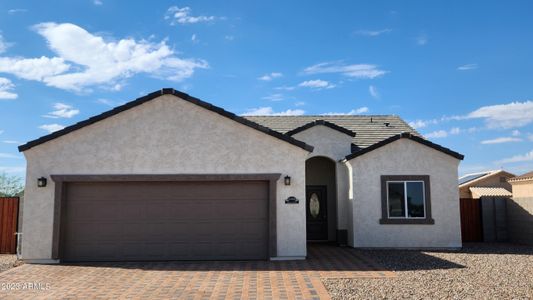 New construction Single-Family house 15960 S Animas Road, Arizona City, AZ 85123 - photo 0 0
