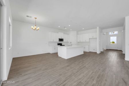 New construction Single-Family house 10555 S 33Rd Avenue, Laveen, AZ 85339 - photo 7 7