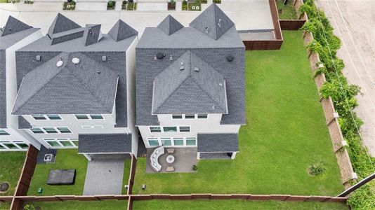 New construction Single-Family house 3503 Kensington Gardens Lane, Houston, TX 77055 - photo 2 2