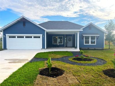 New construction Single-Family house 211 Puma St, Cedar Creek, TX 78612 - photo 0