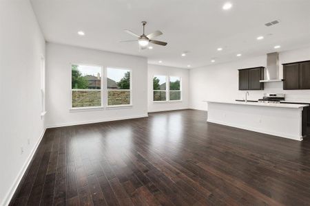 New construction Single-Family house 1531 N Red Bud Ln, Unit 61, Round Rock, TX 78664 - photo 4 4