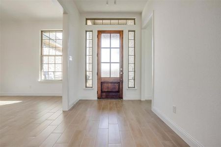Foyer featuring light hardwood / wood-style floors