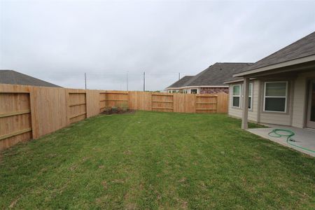New construction Single-Family house 3419 Trail View Drive, Rosenberg, TX 77471 Dawson - Smart Series- photo 22 22