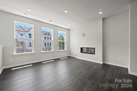 New construction Townhouse house 715 Carr Place, Davidson, NC 28036 Vail II- photo 7 7