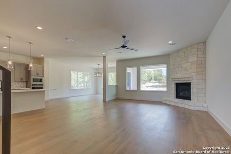 New construction Single-Family house 1103 Diretto Dr, New Braunfels, TX 78132 - photo 24 24