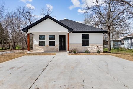 New construction Single-Family house 1009 S Wine Street, Gainesville, TX 76240 - photo 0 0