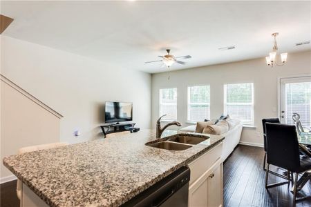 New construction Townhouse house 3460 Lakeview Creek, Lithonia, GA 30038 - photo