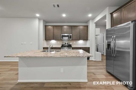 New construction Single-Family house 1272 Cypress Lane, Dayton, TX 77535 The Blanco E- photo 7 7