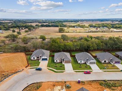 New construction Single-Family house 732 Jameson, Springtown, TX 76082 - photo 36 36