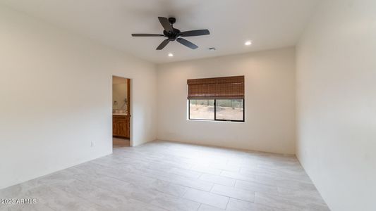 New construction Single-Family house 550 S 332Nd Avenue, Wickenburg, AZ 85390 - photo 16 16